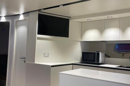 Noleggio Barca a motore Baia AZZURRA 63 Torre Annunziata