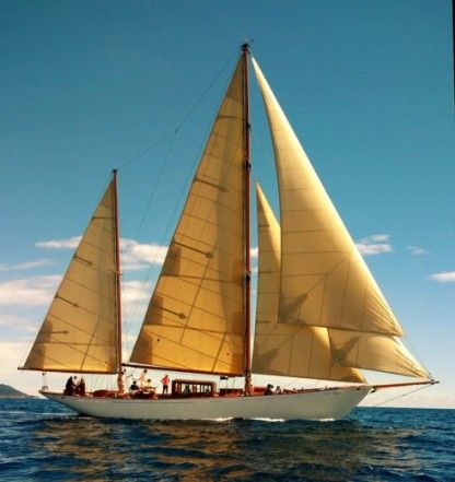 Location Voilier Goelette 1930 Ajaccio