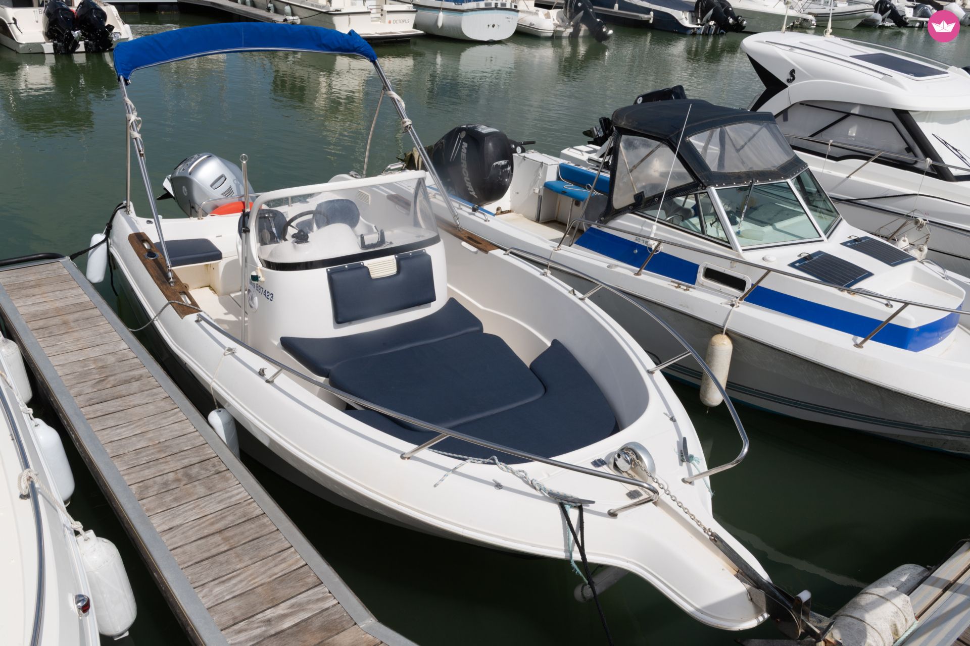 Bateau à moteur Quicksilver 6.30 commander 150cv 4