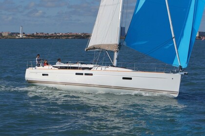Charter Sailboat JEANNEAU SUN ODYSSEY 469 Puntone di Scarlino