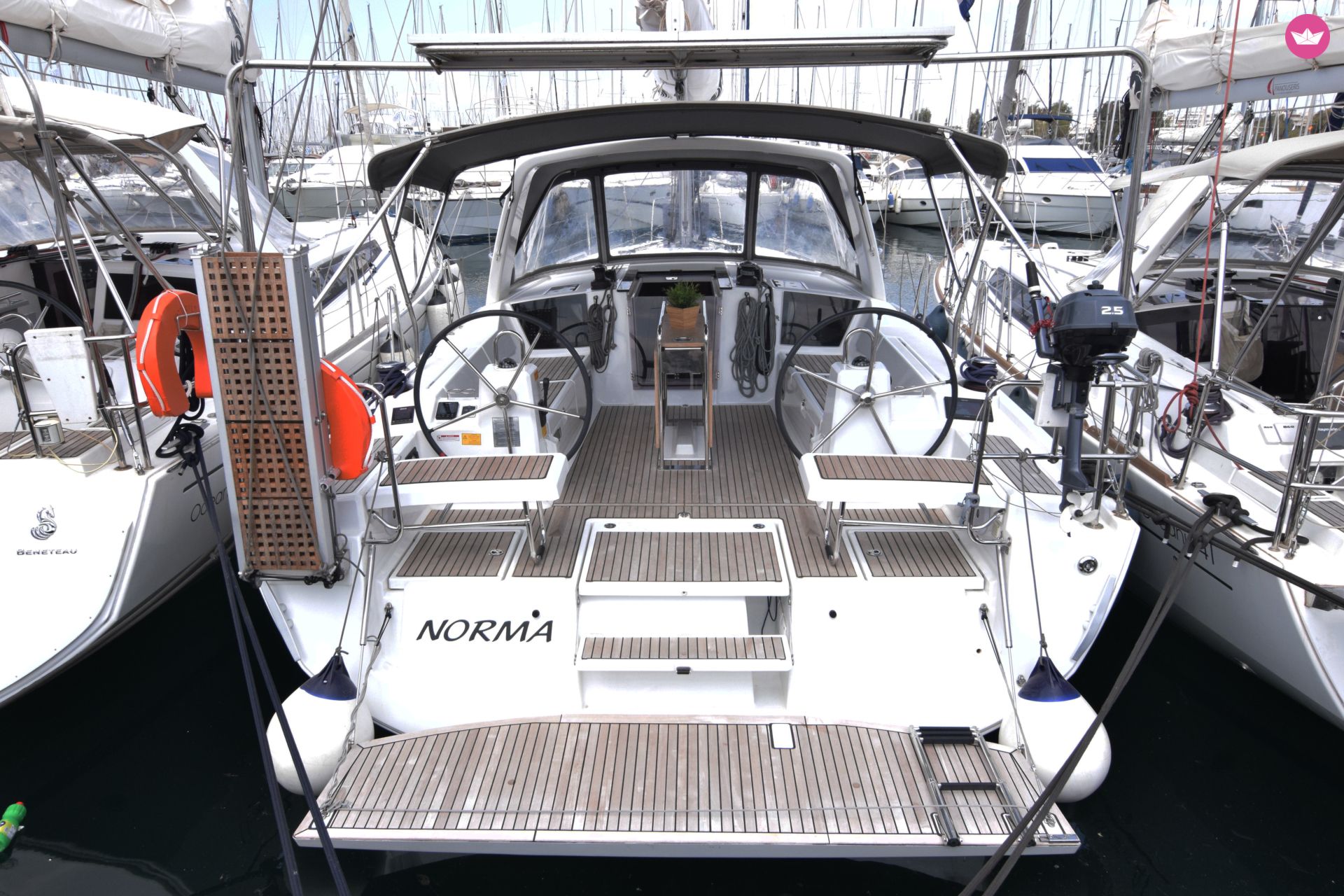 Sailboat Beneteau Oceanis 41.1  
