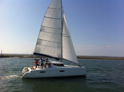Location Catamaran Fountaine Pajot Mahe 36 Arcachon