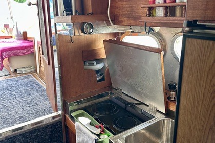 Rio 830 Cabin, geräumiges Motorboot für Ferien auf dem See