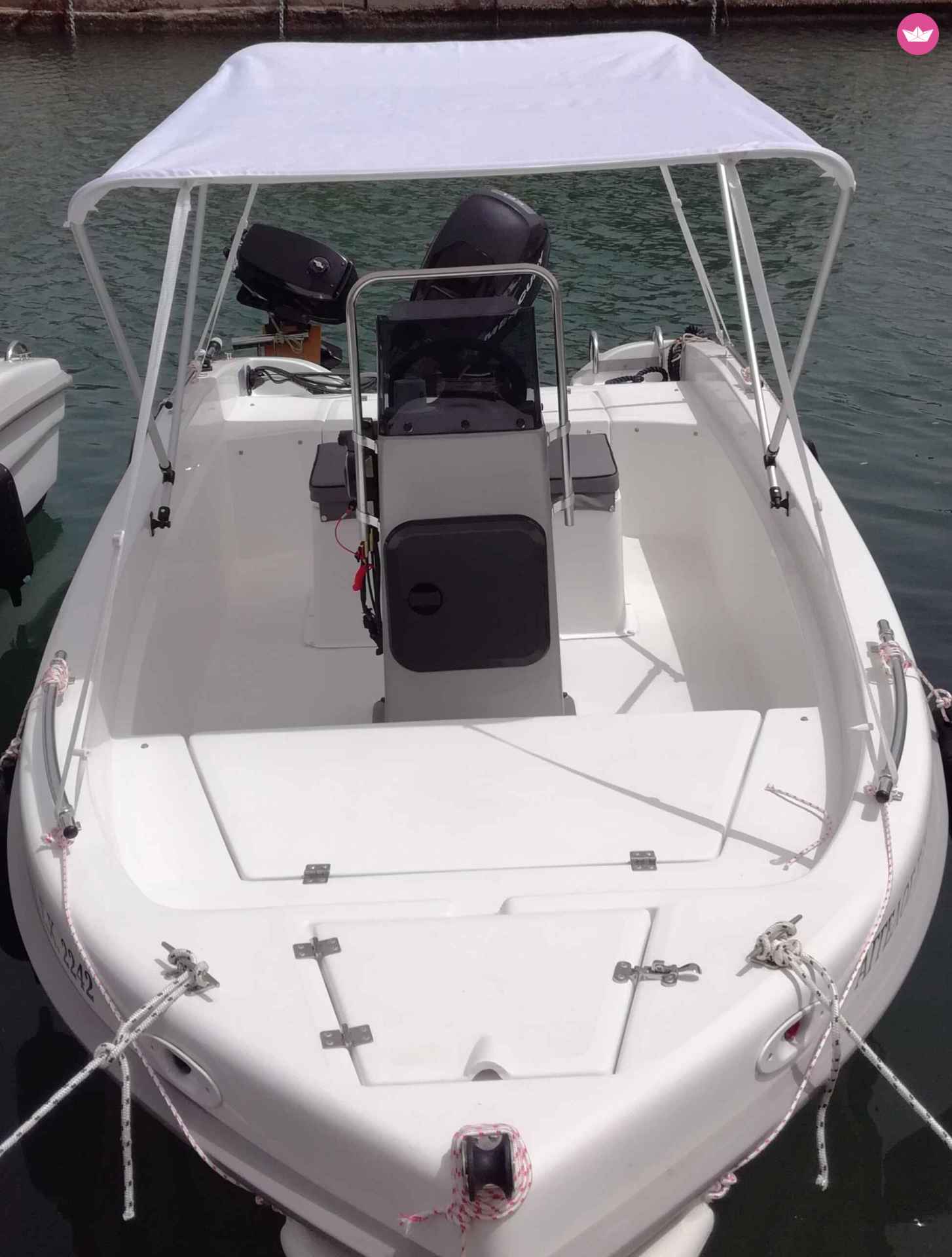 Rental Motorboat Crazy Water 460 Athens