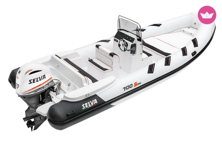 Selva D700 Spécial in Pianottoli-Caldarello for hire