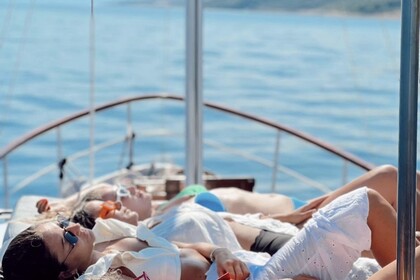 Miete Motorboot Vintage Cruiser Lady Lola Općina Omiš