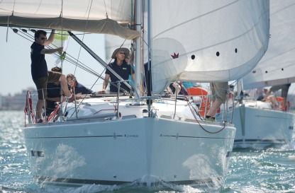 Location Voilier Dufour 375 Grand Large Le Grau-du-Roi