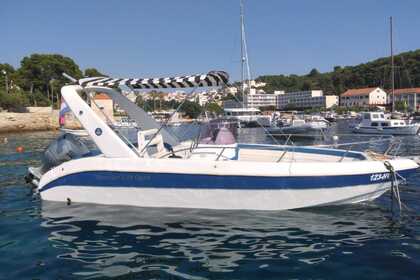 Rental Motorboat Speeder 680 Open Hvar