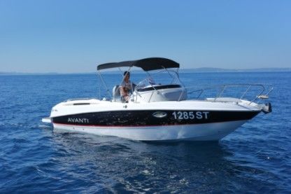 Rental Motorboat Bayliner Avanti 8 Petrčane