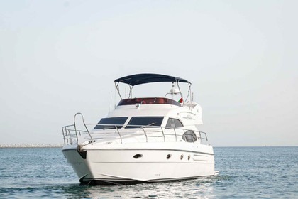 Charter Motorboat 25 - 16 MT 2 CABINS MAJESTY 52 2003 Dubai