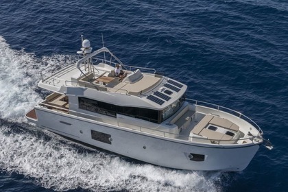 Charter Motorboat CRANCHI TRAWLER 53 Jesolo