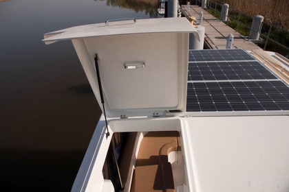 Suncamper 30 Flybridge