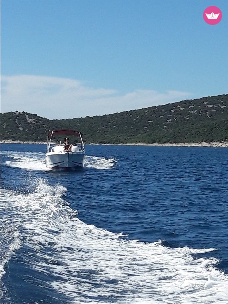 Luka M-Sport 525 in Vodice for hire