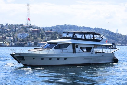 Private Motoryacht on Bosphorus