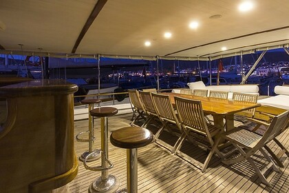 Amazing Holiday with Cemre Junior