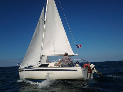 Charter Sailboat Yachting France Jouët 680 Dériveur Intégral Arradon