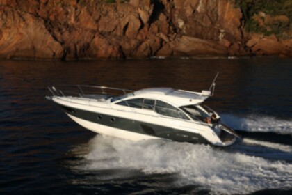 Location Yacht à moteur Beneteau Gran Turismo 38 Juan les Pins