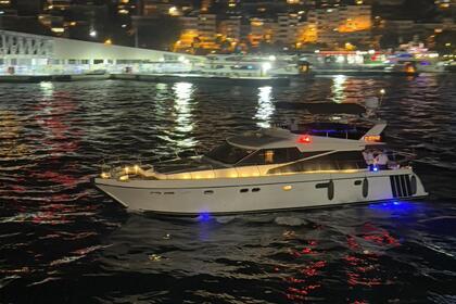 Miete Motoryacht custom 2013 Istanbul