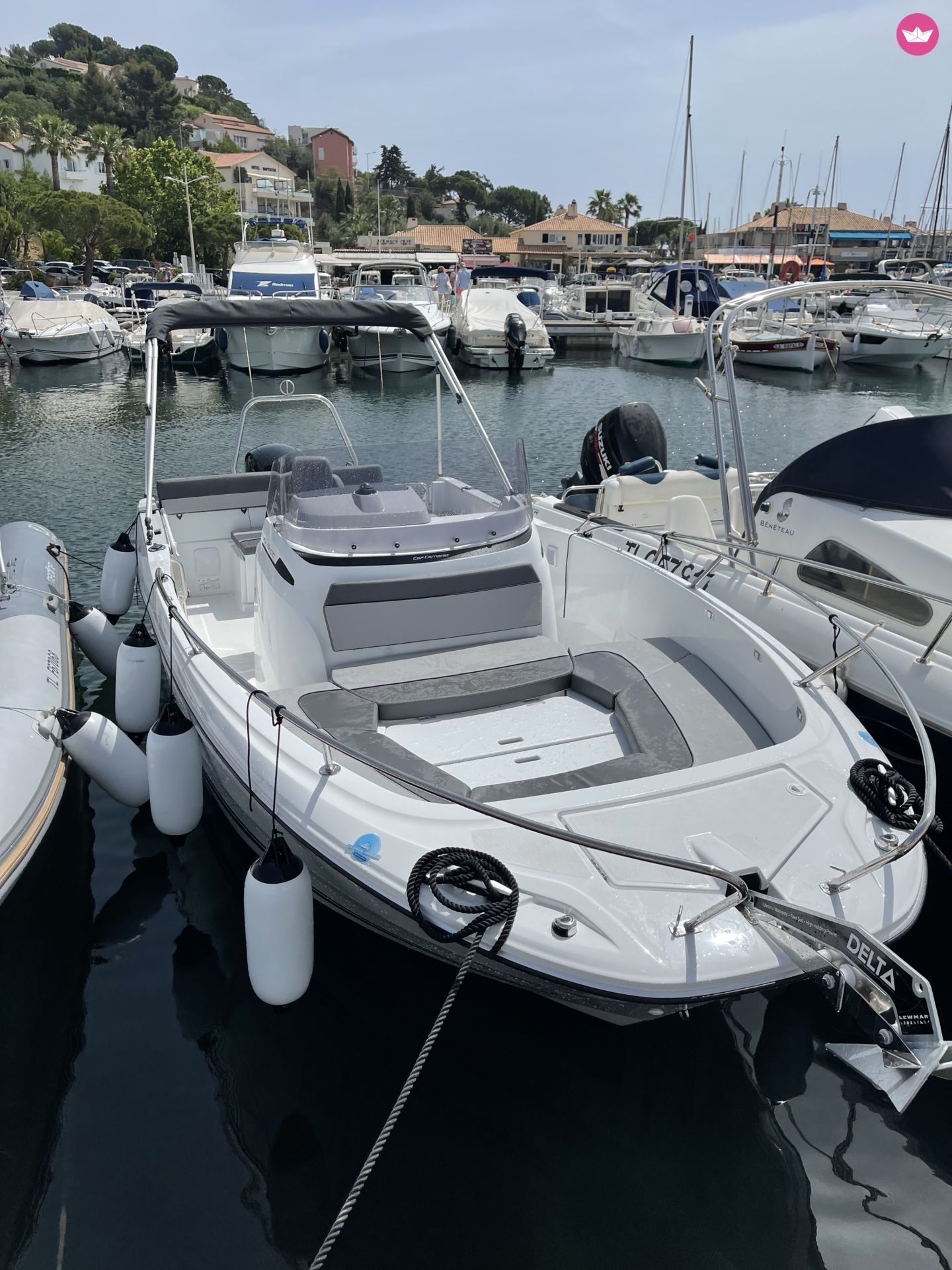 Bateau à moteur Jeanneau Cap Camarat 6.5 Cc 150cv 2