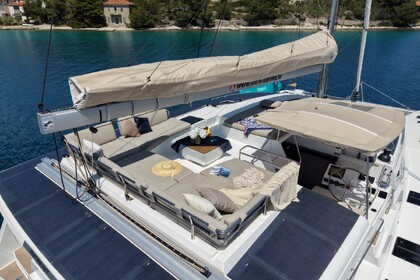 Hyra båt Katamaran Fountaine Pajot Fountaine Pajot Aura 51 - 5 + 1 cab. Trogir