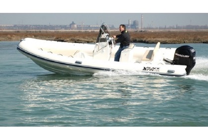 Hyra båt RIB-båt BLACK FIN CI 630 Milazzo