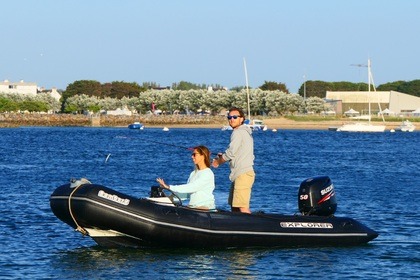 Hire RIB Bombard Explorer 420 Étel