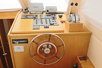 SASA VEKTOR Adria 1002v