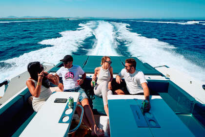 De Antonio Yachts D50 Open