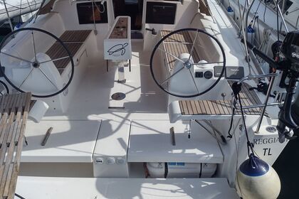 Hire Sailboat Dufour Yachts Dufour 382 GL - 3 cab. Marina di Portorosa