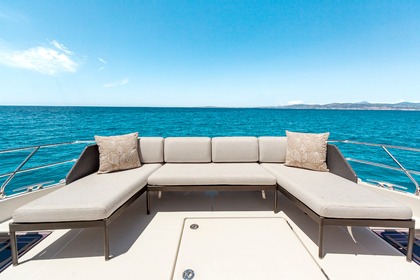 Charter Catamaran Prestige M48 Palma de Mallorca
