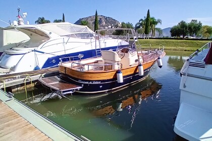 Charter Motorboat Fratelli Aprea 750 OPENCRUISE Torre del Greco