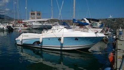 Noleggio Barca a motore Beneteau Flyer 850 Sundeck Miami Bastia