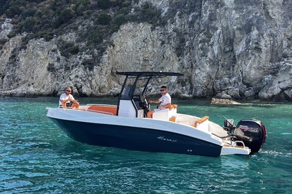 Luxury Motorboat Nireus CL620