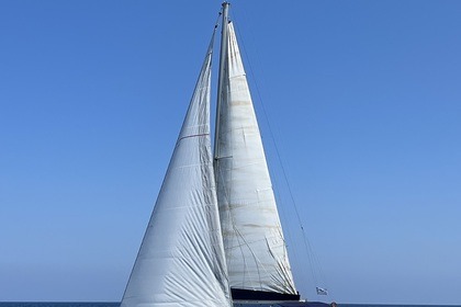 Sunset Cruise – 4 Hours with Two Swim Stops | Ideal for Small Groups of 2 to 4 People