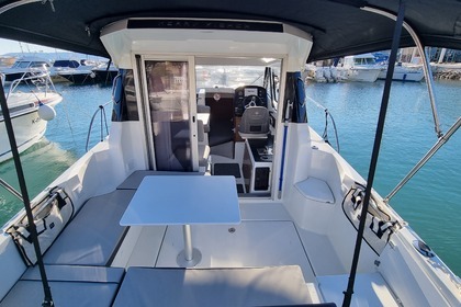 Jeanneau Merry Fisher 795