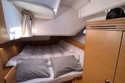 Velero Jeanneau Sun Odyssey 42i 12.85m
