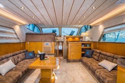 Ferretti Altura 52s