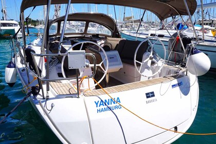 Location Voilier Bavaria Yachtbau Bavaria Cruiser 34 - 2 cab. Corfou