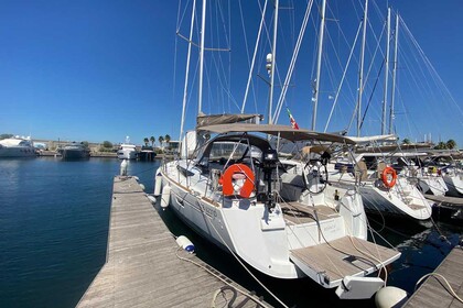 Rental Sailboat Jeanneau Sun Odyssey 519 - 5 + 1 cab. Castellammare di Stabia