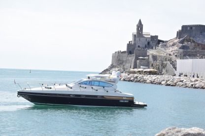 Charter Motorboat Conam 50 Hardtop La Spezia