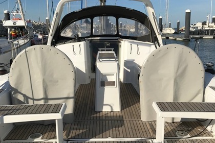 Miete Segelboot Beneteau Oceanis 38 Cadzand
