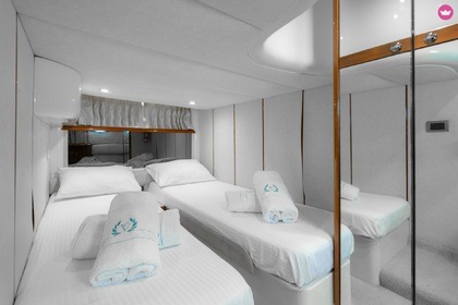 FAIRLINE — TARGA 43