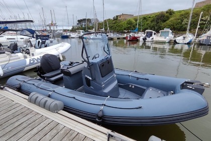 Charter RIB Zodiac Pro 550 Locmiquélic