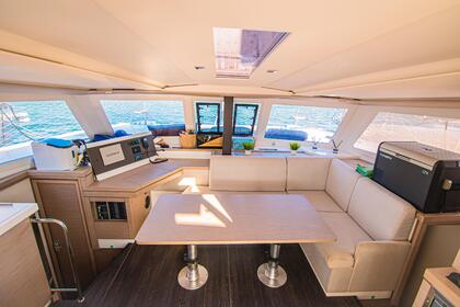 CATAMARÁN – FOUNTAINE PAJOT ISLA 40 “ATLANTIC”