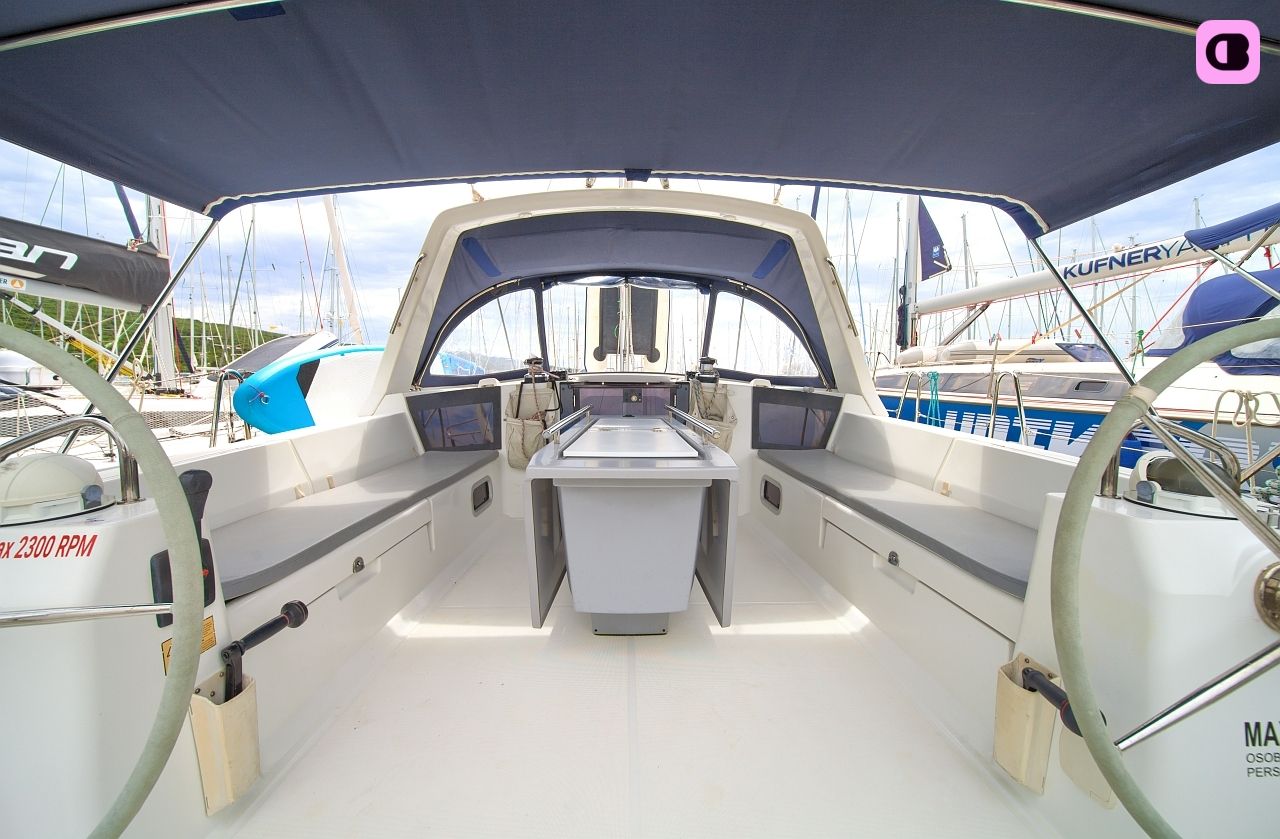 Voilier Bénéteau Oceanis 45 - 4 cab. 13m 2