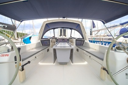 Hyra båt Segelbåt Bénéteau Oceanis 45 - 4 cab. Punat