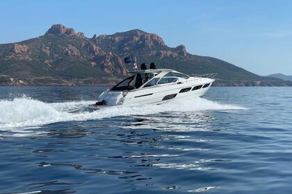 Charter Motor yacht Pershing 5x Saint-Tropez