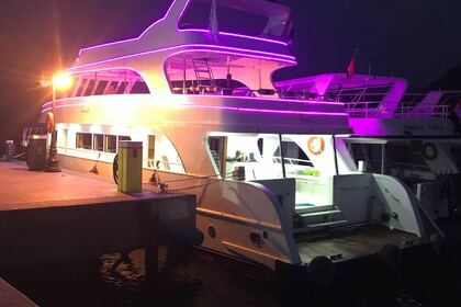 Hire Motor yacht Majestic 75 Sharm El-Sheikh