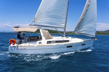 Aluguel Veleiro Bénéteau Oceanis 38 - 3 cab. Empuriabrava