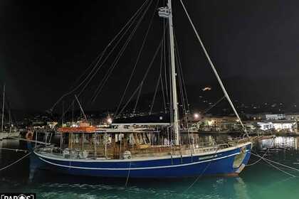 Miete Gulet Custom 74 Parikia